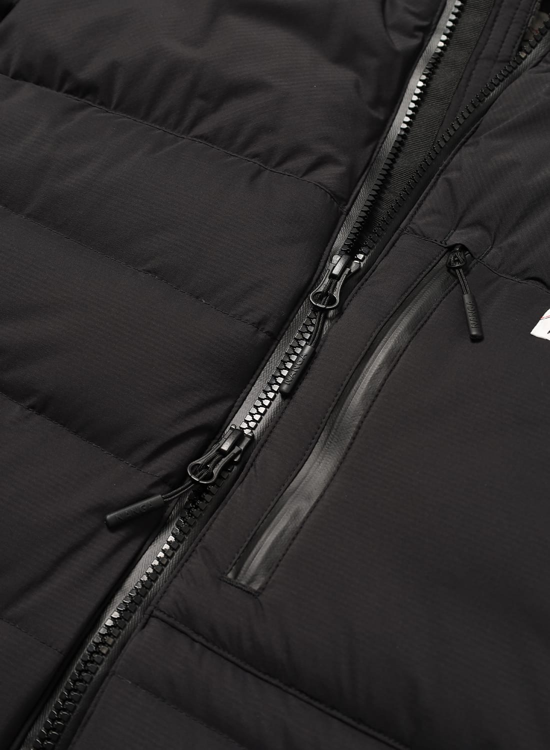 NANGA WHITE LABEL DOWN PARKA
