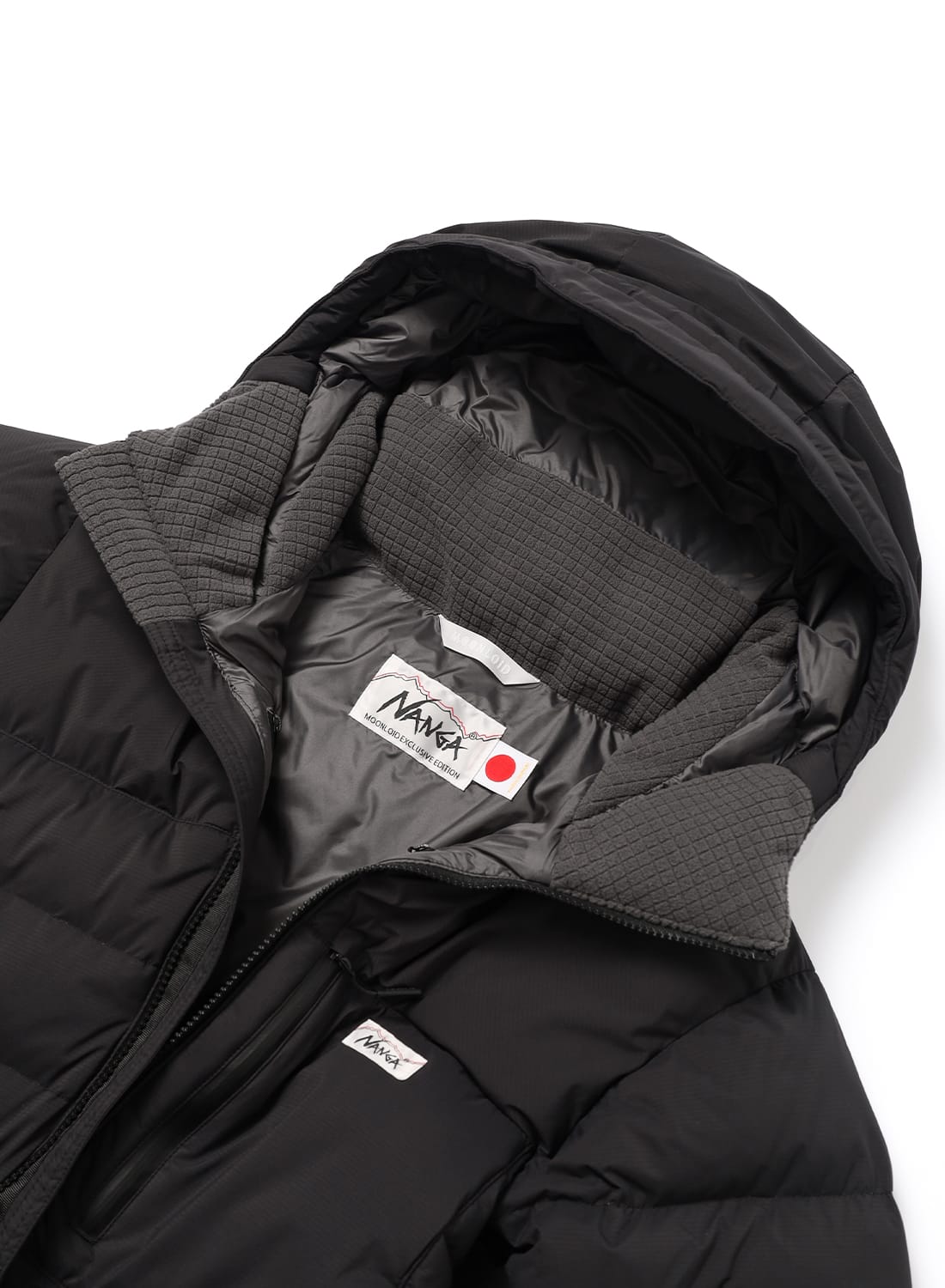 NANGA WHITE LABEL DOWN PARKA