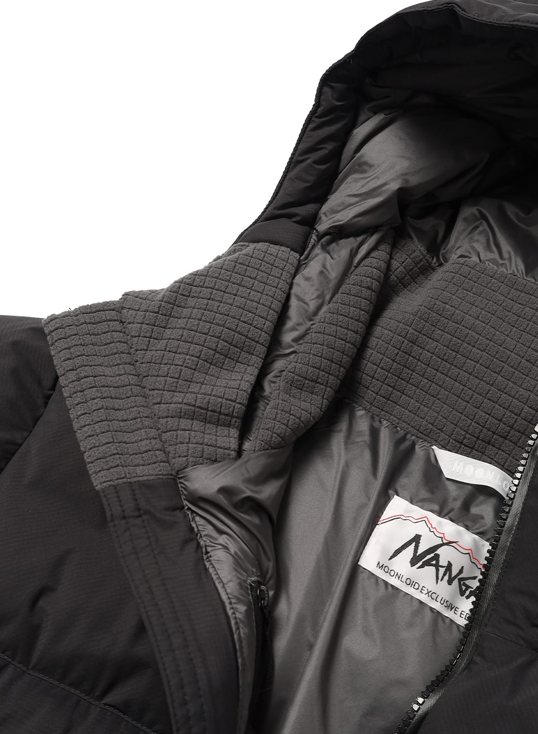 NANGA WHITE LABEL DOWN PARKA