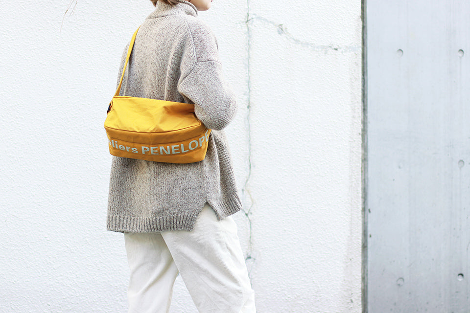 ateliers PENELOPE #10 Pan Shoulder Bag