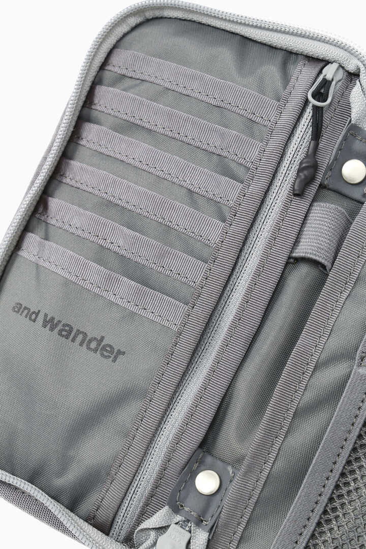 and wander reflective rip pouch