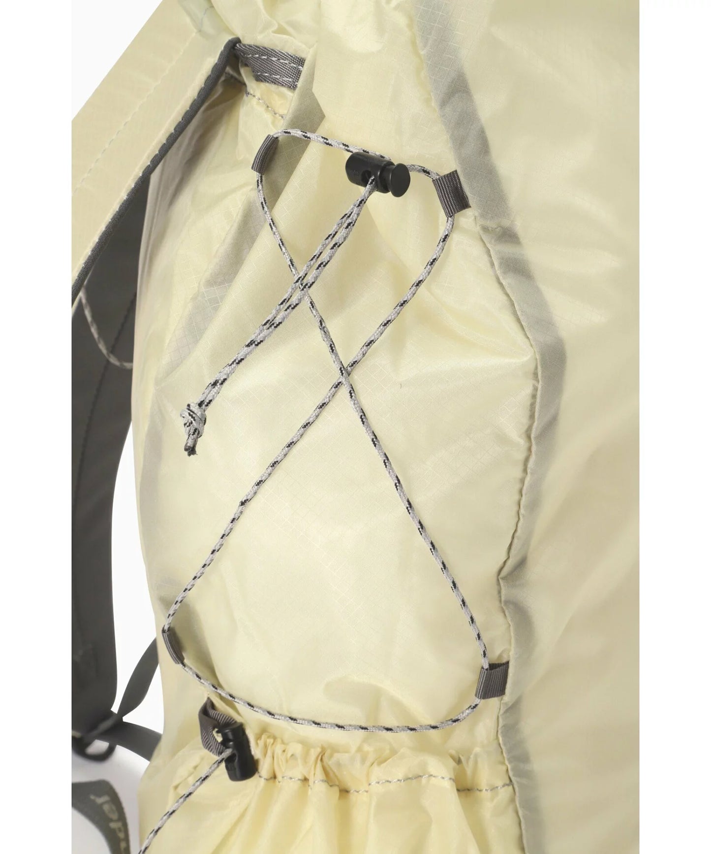 and wander sil daypack