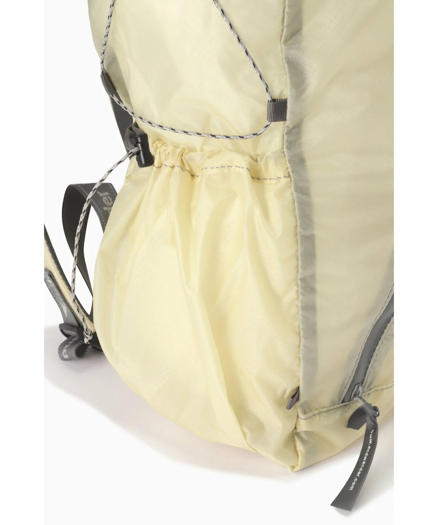 and wander sil daypack