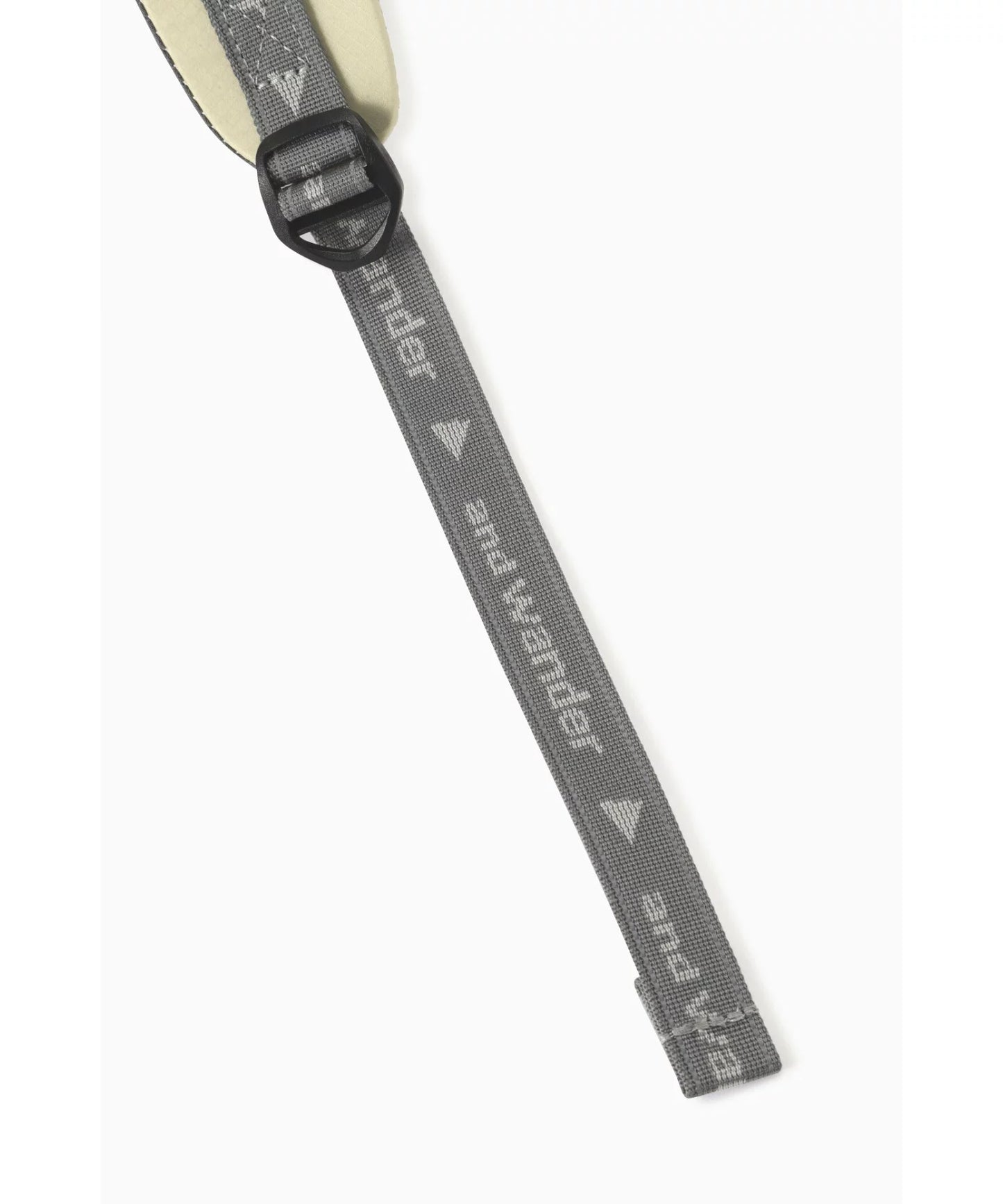 and wander sil daypack