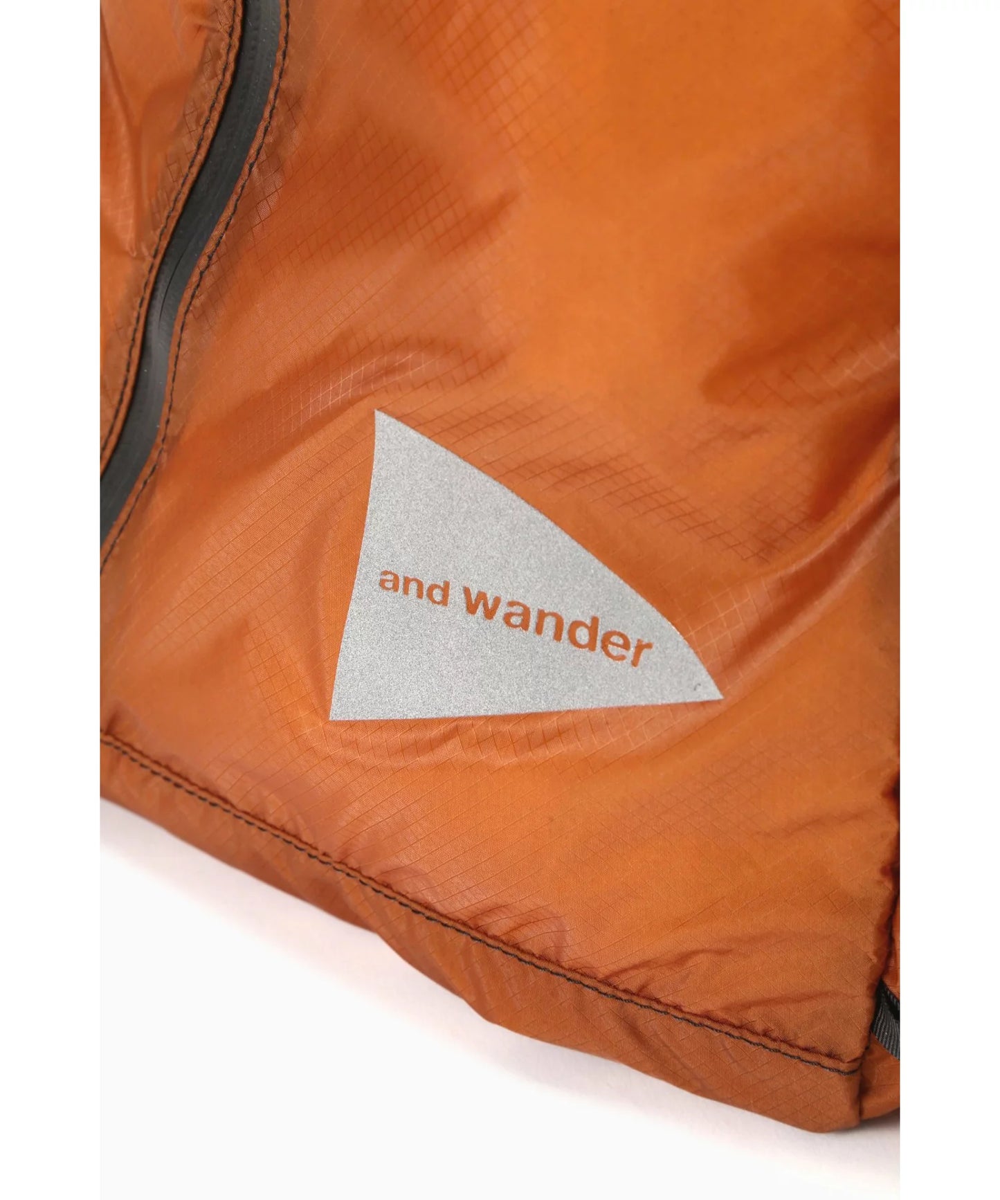 and wander sil daypack