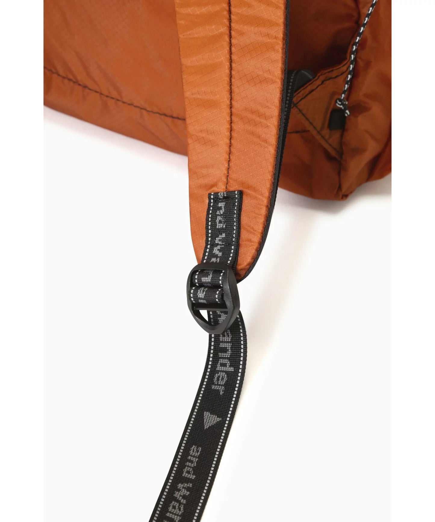 and wander sil daypack