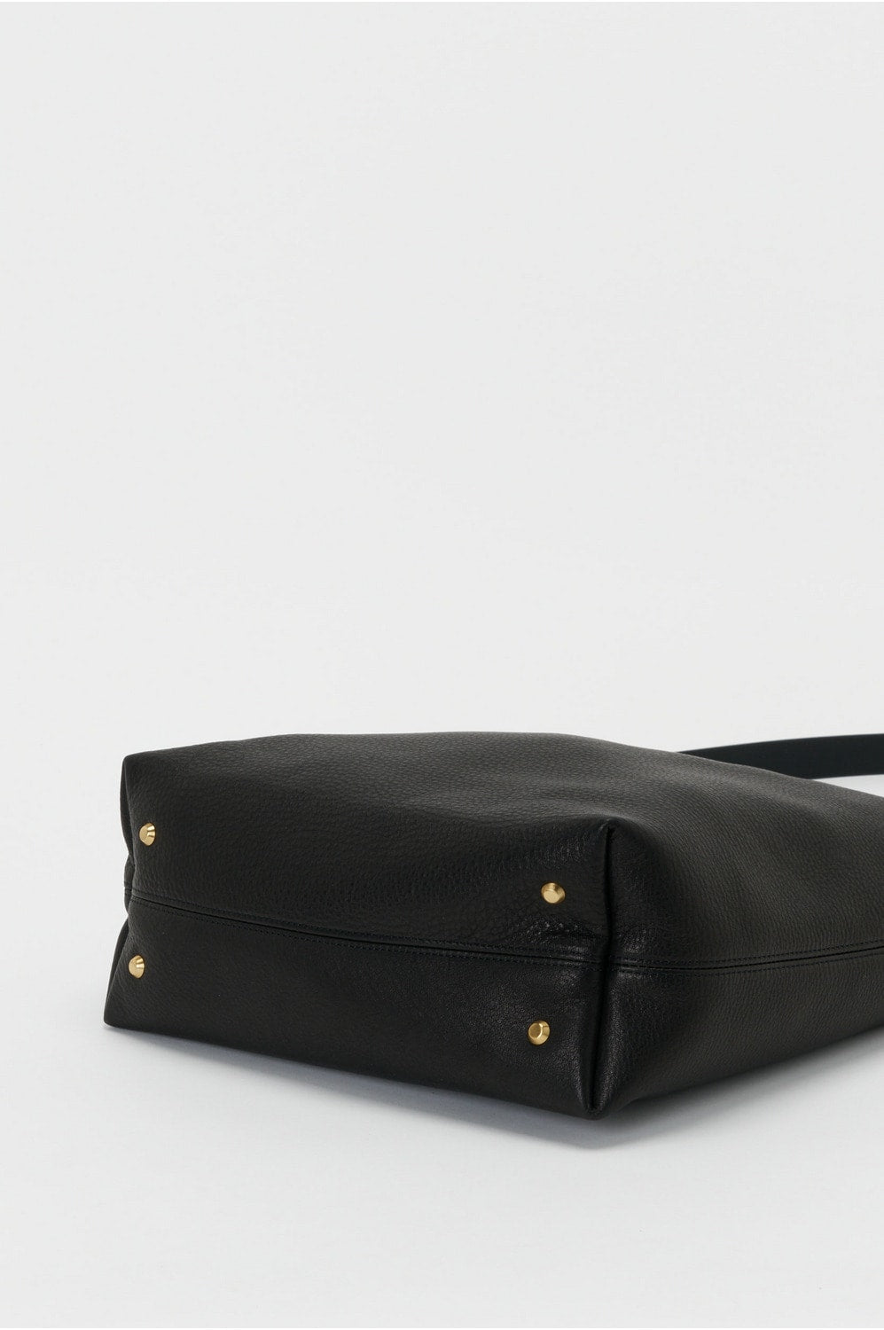 Hender Scheme twist shoulder small
