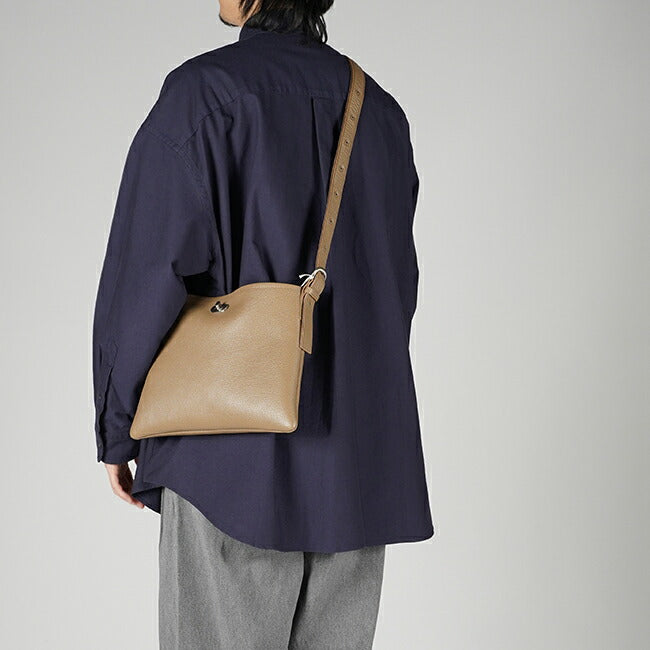 Hender Scheme twist buckle bag S