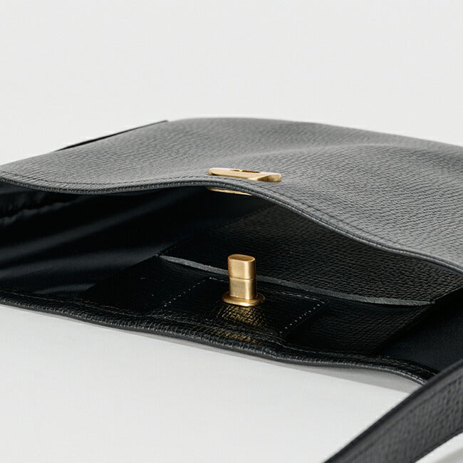 Hender Scheme twist buckle bag S