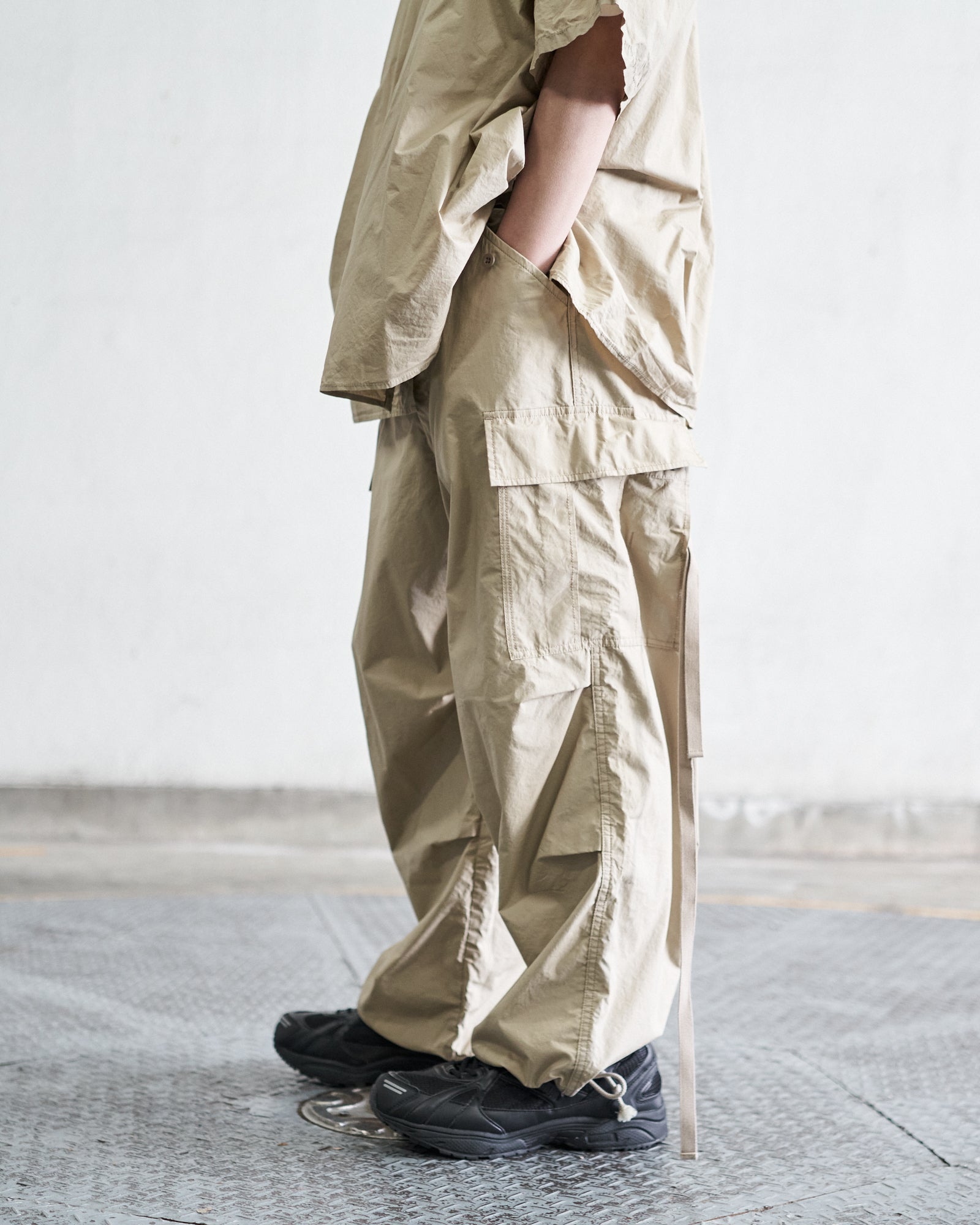 FreshService DOUBLE TYPEWRITER CARGO PANTS – unexpected store