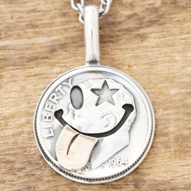 NORTH WORKS Large Coin Lip Smile Necklace N-624