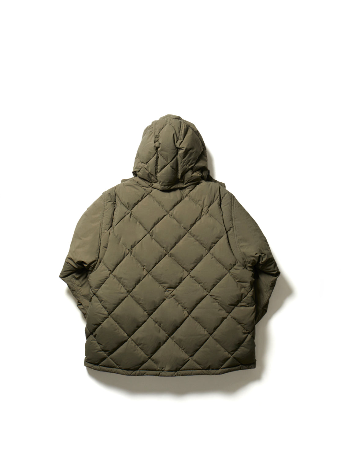 3回ほどの使用ですDAIWA PIER39 TECH 4WAY QUILT DOWN JACKET